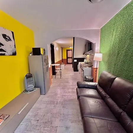 Swieqi 1 Bedroom Maisonette Apartment *